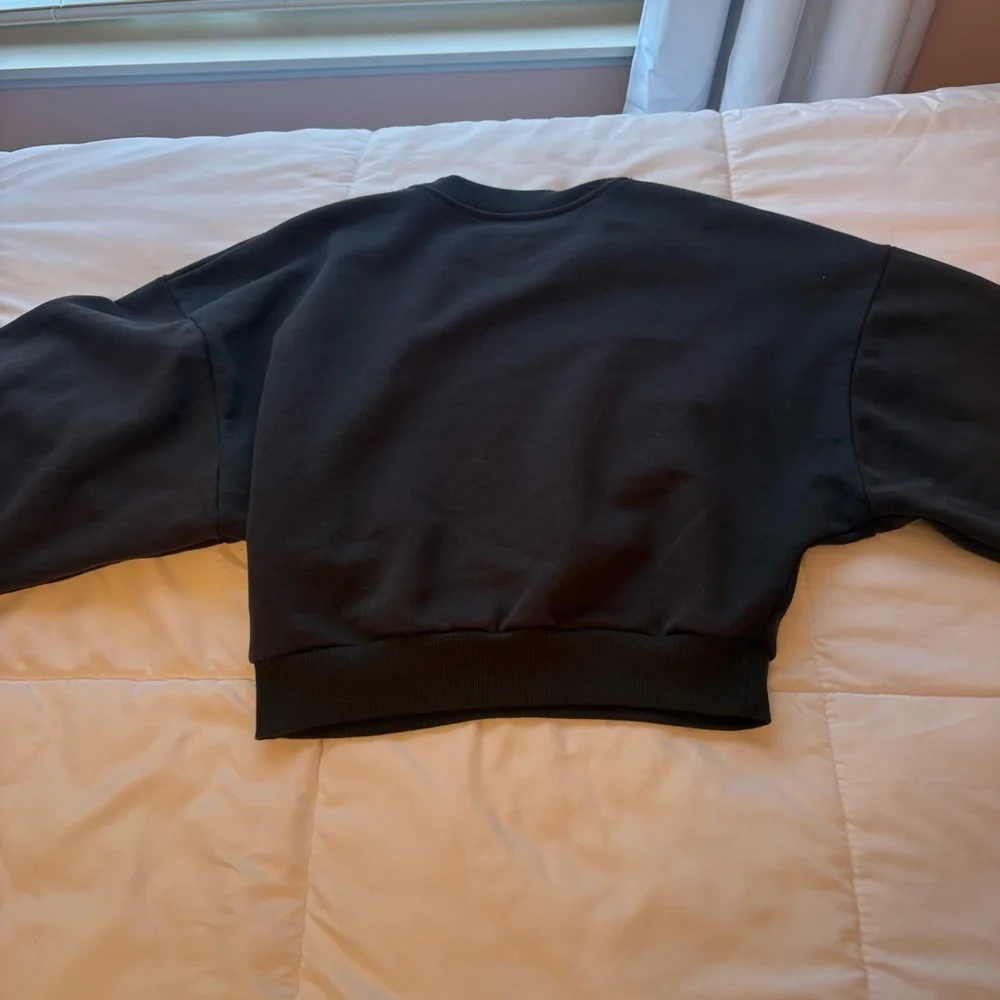 Alo Anthracite grey Cropped Accolade Crewneck - Picture 4 of 5